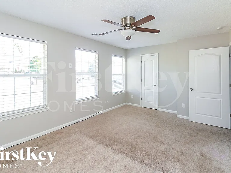 3585 Parc Cir SW — Photo 10