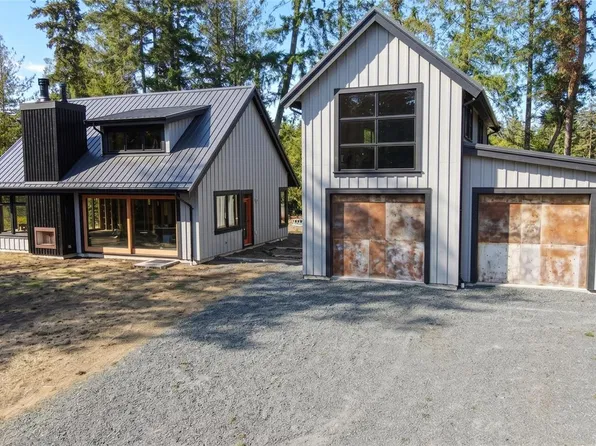 1195 Evergreen Way, Parksville, BC V9P 2B1