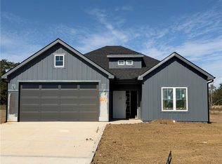 1107 Eli Ln, Warrensburg, MO 64093