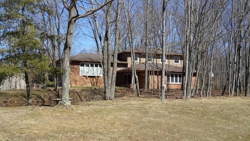 1st image of 8146 Manitou Dr