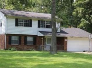 2643 Lindair Dr, Springfield, OH 45502