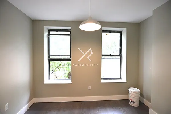 Rented by Yaffa Realty LLC | media 29