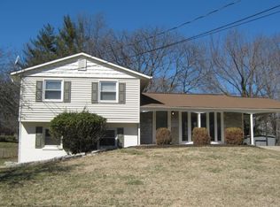4206 Carriage Dr, Temple Hills, MD 20748