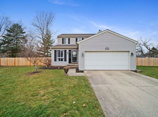 1135 Lightning Trl, Carol Stream, IL 60188