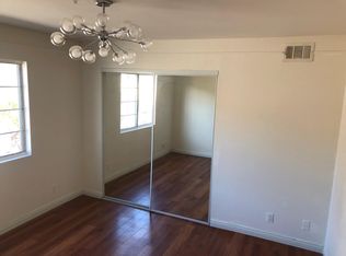 1070 Allen Ave, Glendale, CA 91201