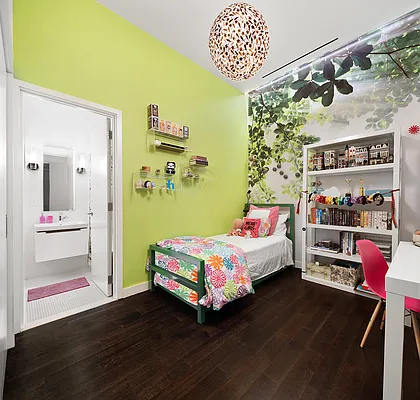 Rented by Compass | media 27