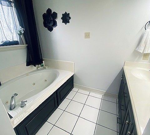 5th image of 1773 Jessica Ln
