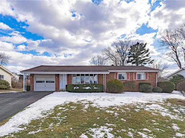 4378 South Dr, Allentown, PA 18103