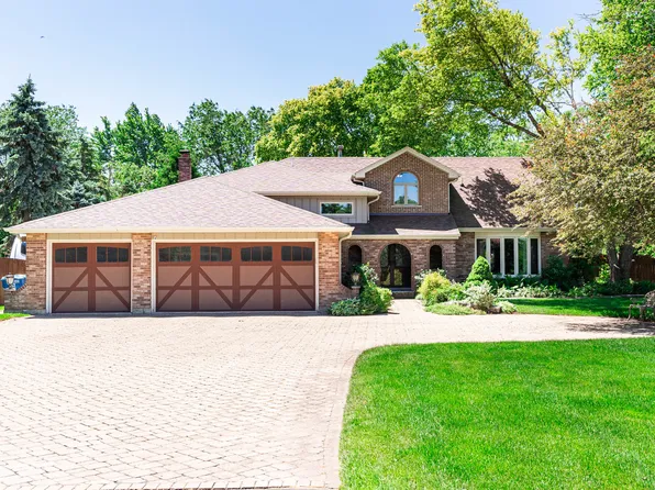 28W371 Judith Ct, West Chicago, IL 60185