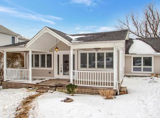 3 North Ave, Northport, NY 11768