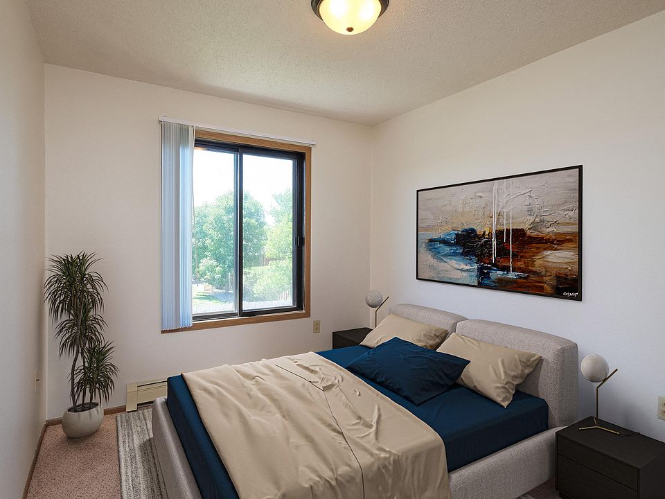 Fargo, ND Hazelwood Townhomes | Bedroom