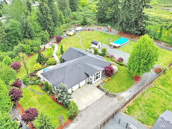 5th image of 7122 155th Street Ct E