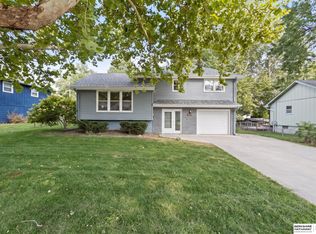 7405 S 89th St, La Vista, NE 68128