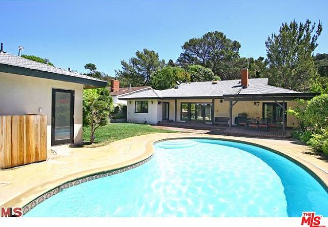 1st image of 2001 Coldwater Canyon Dr