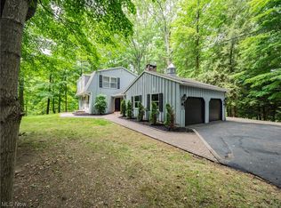 11330 Fowlers Mill Rd, Chardon, OH 44024