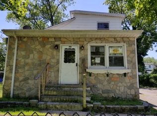 56 S Dover Ave, Somerset, NJ 08873