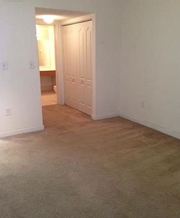 4th image of 4860 NW 97th Pl