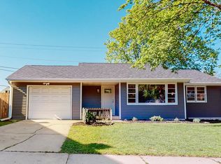 1915 26th St NW, Rochester, MN 55901