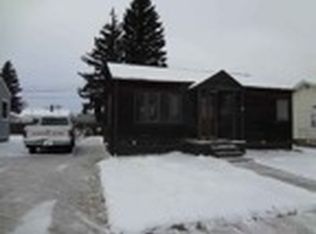 908 5th St SW, Minot, ND 58701