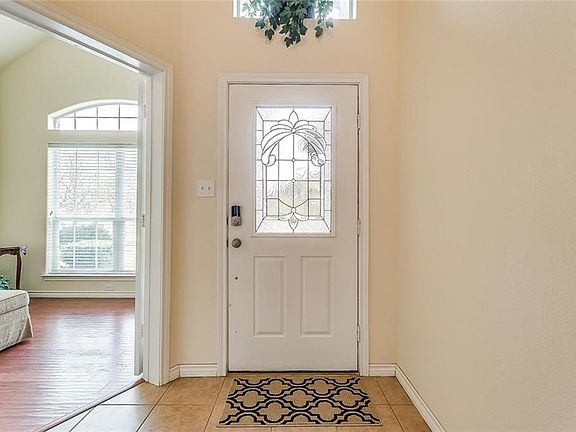 4th image of 1101 River Rock Dr