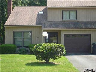 1st image of 16B Woodcliffe Dr
