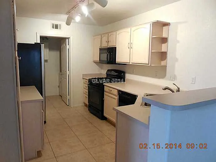 461 Temple Canyon Pl — Photo 5