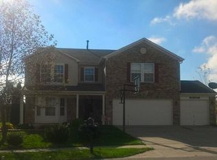 5851 Grassy Bank Dr, Indianapolis, IN