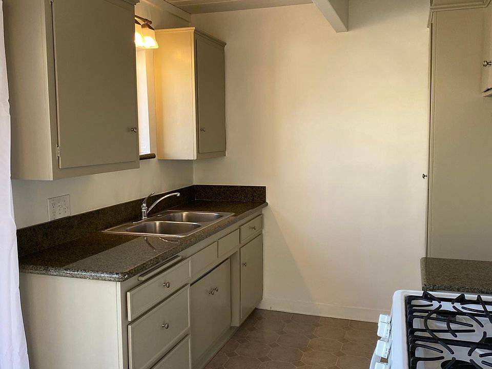 1st image of 40 Auburn Ave #F