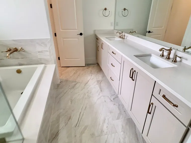 3025 Long Branch Cir — Photo 9