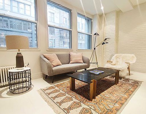 3rd image of 43 W 27th St #2RF