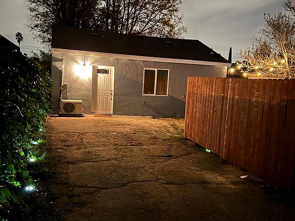 4th image of 15336 Bledsoe St
