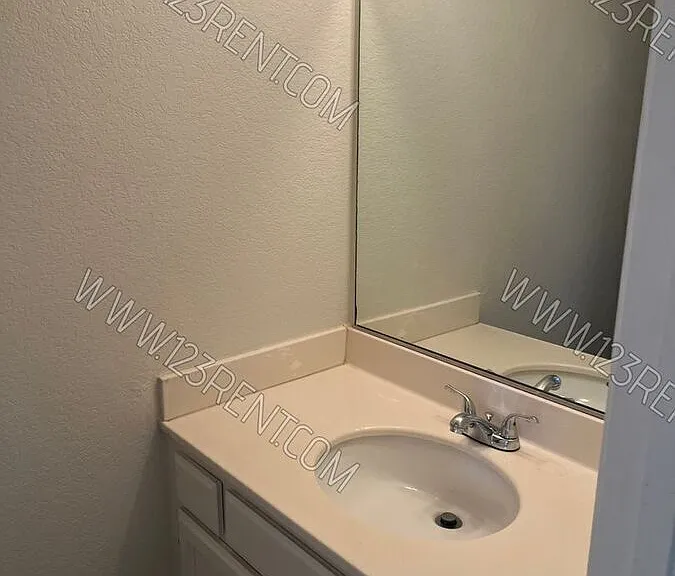 36453 Clearwood Ct — Photo 8