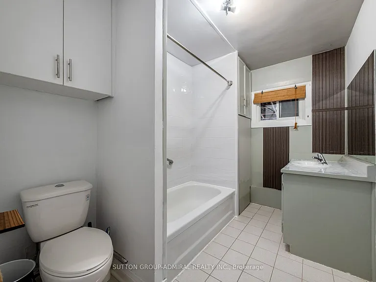 23 Kenworthy Ave — Photo 9