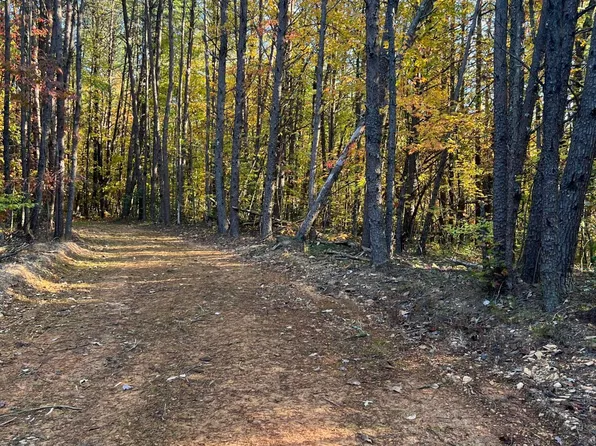 120 Maple Springs Rd, Tellico Plains, TN 37385