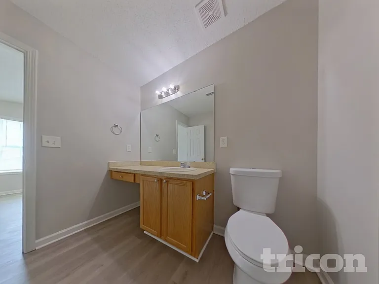 404 Castle Ridge Dr — Photo 9