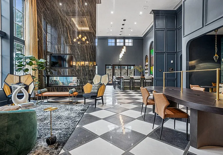 Florent Clubroom & Viewing Lounge