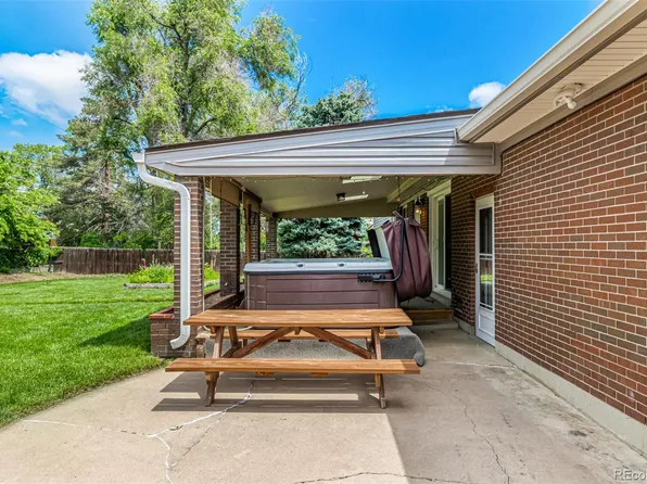 10009 Dodge Drive, Northglenn, CO 80260