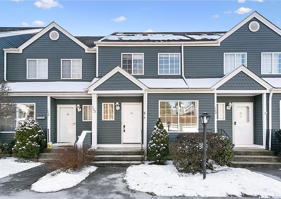 1st image of 703 Kensington Ct