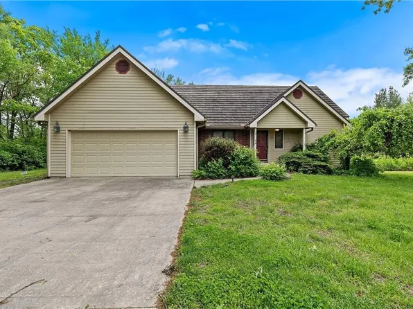 109 Allison Ct, Lawson, MO 64062