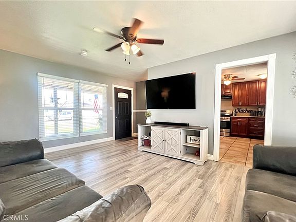4th image of 16708 E Bellbrook St