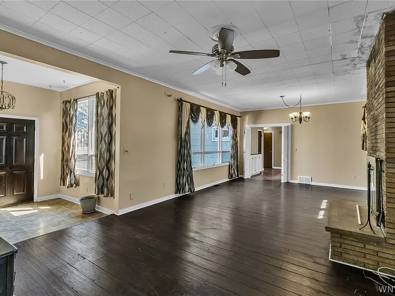 4098 Bailey Ave — Photo 12