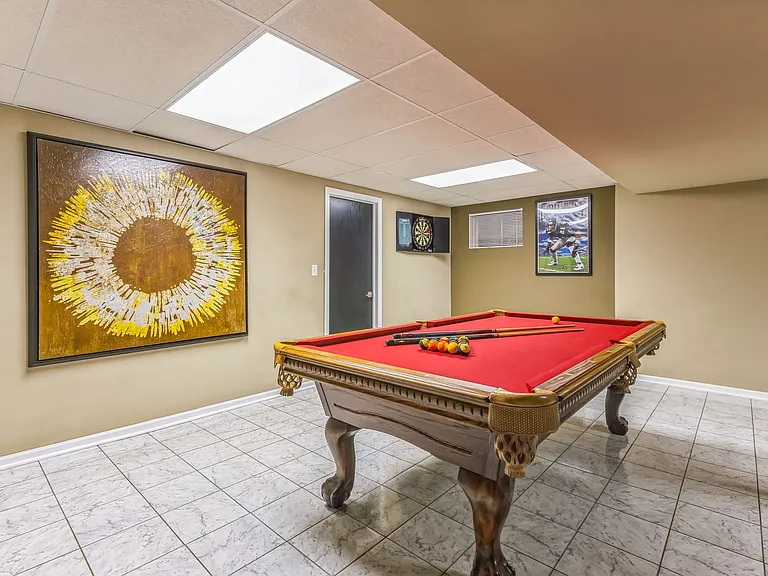 324 Chesapeake Ln — Photo 25