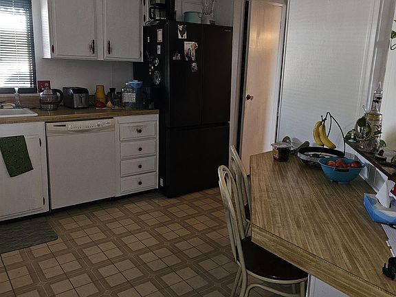 4th image of 11422 E 34th St