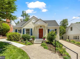 875 N Kentucky St, Arlington, VA 22205