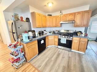 40 Colchester Avenue, Burlington, VT 05401