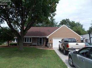 1011 Grant St, Pt Clinton, OH