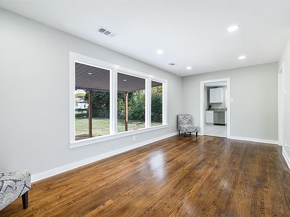 5th image of 2519 Winthrop Dr