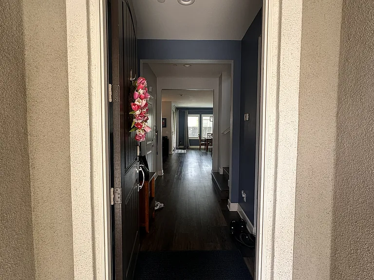 992 Calle Pilares — Photo 2