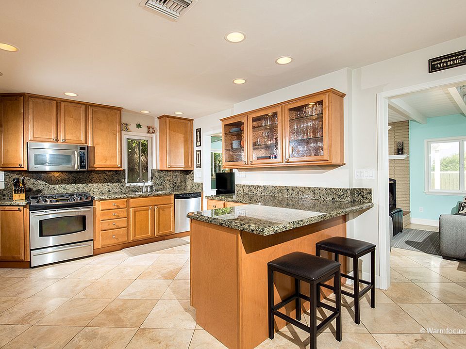 1st image of 6546 Zena Dr