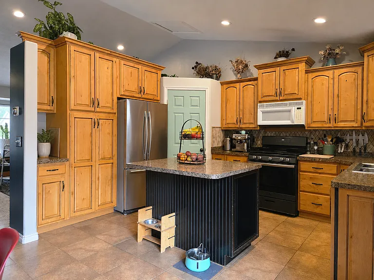 57 Mountain Valley Ct — Photo 8